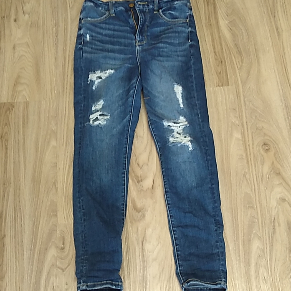 American Eagle Ne(x)t level ripped jeans